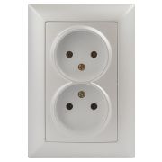 Розетка Intro Solo 4-204-06 без заземления двойная 2х2P 16А-250В IP20 СУ перламутр