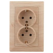 Розетка Intro Solo 4-205-11 с заземлением двойная 2X2P+E Schuko 16А-250В IP20 СУ сосна