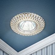 ST4 GD/WH Светильник ЭРА штампованный MR16,12V/220V, 50W белый/золото (100/2800)