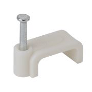 ЭРА Скоба 12мм плоская пластиковая (50шт) (300/7200)