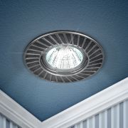 ST6 CH/BK Светильник ЭРА штампованный MR16,12V/220V, 50W черный/хром (100/2800)