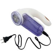 Машинка для удаления катышков питание от сети 220В, аккум  16*12*7 см д.ш. 65см вес 220гр GOLD 808